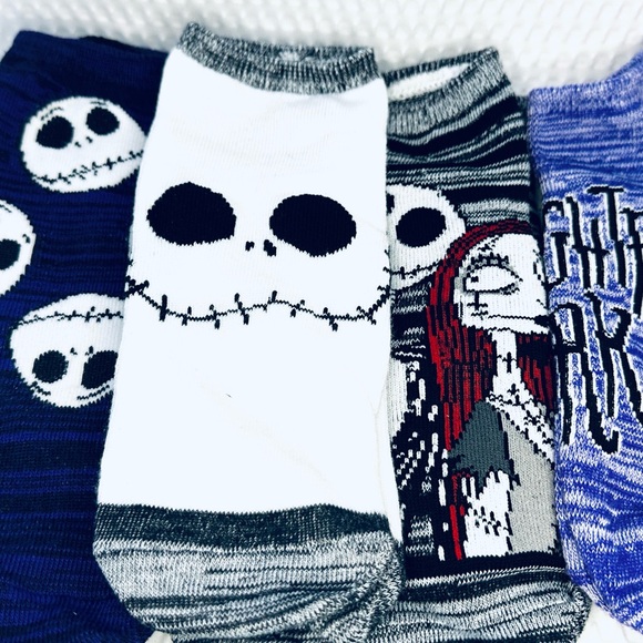 Disney's Nightmare Before Christmas Socks Bundle 12 - Picture 7 of 7